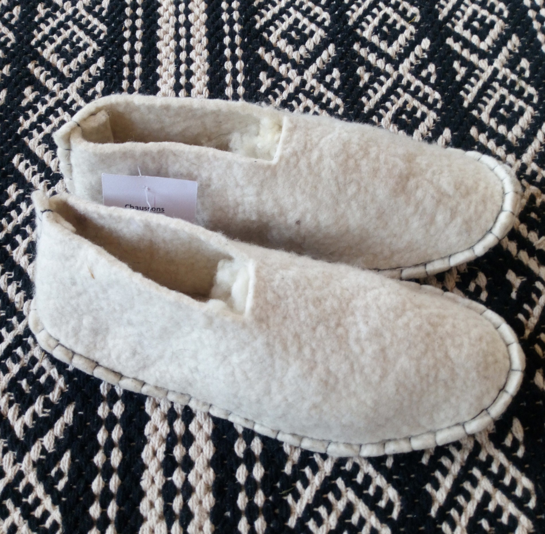 Chaussons en feutre cousus main