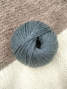 Pelote de laine Mérinos – Coloris Ardoise