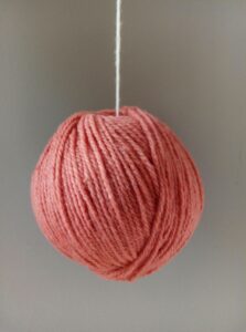 Pelote de laine Mérinos (50 g) – Uni Rose Indien et ses déclinaisons en chinés