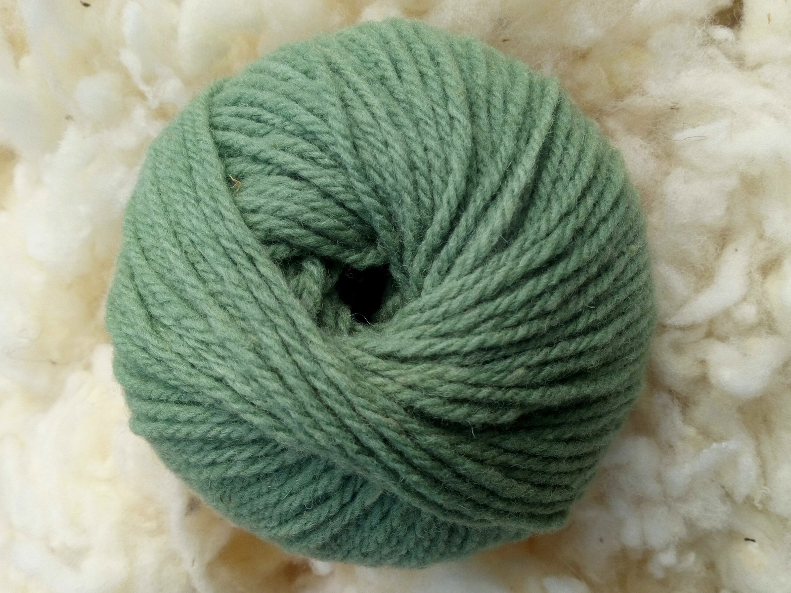 FLOKY – Pelote de laine mérinos – Coloris cèdre