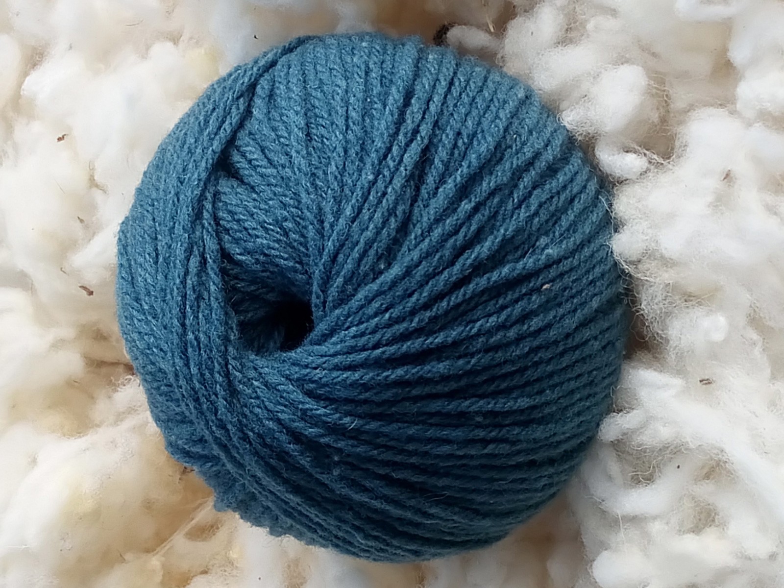 FLOCKY – Pelote de laine mérinos pure – Bleu Cosmos